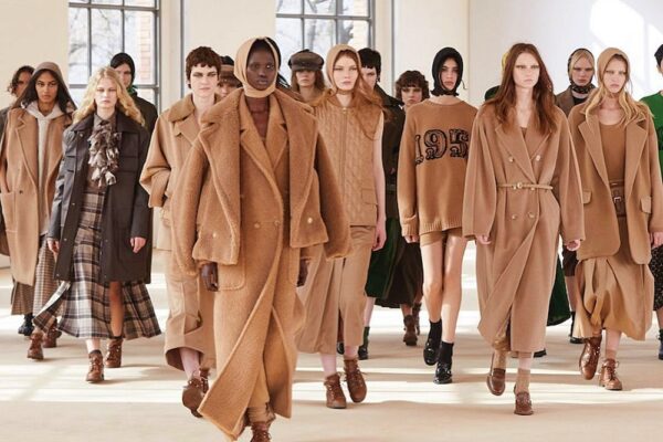 フォーマルの女王！マックスマーラの洋服の魅力とは？